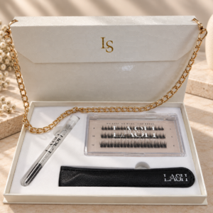 Lash Shack La Borsetta starter set in Cream – open, showing the contents